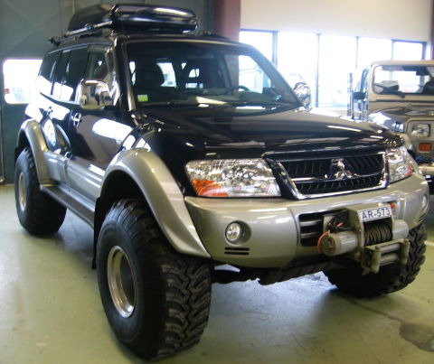 4x4-trucks-iceland-pajero-38.jpg